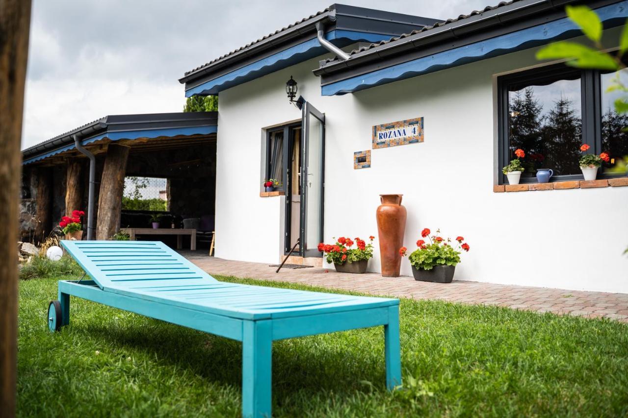 Cat Stone Villa Pisz Exterior photo